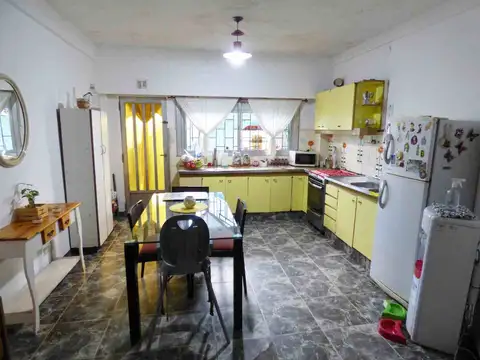 Depto Tipo Casa en Venta en Lomas de Zamora, USD 45.000