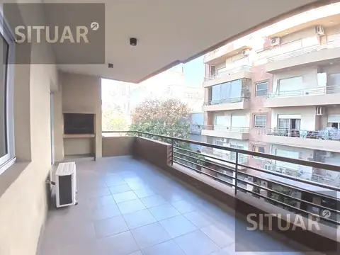 AMPLIO Departamento 2 Ambientes con Balcon, Parrilla, Vestidor, Cochera en Monserrat APTO CREDITO
