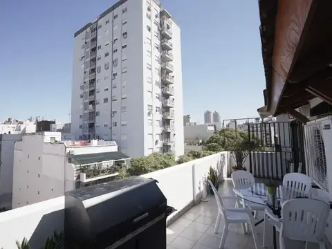 Emilio Mitre 200, Piso 8°