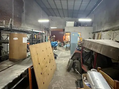 Galpon en Alquiler 60  mts Fondo