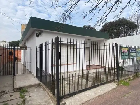 Casa de 4 amb. en venta | Berazategui