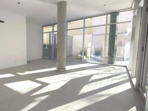 Local en Alquiler en Macrocentro, $ 1.100.000
