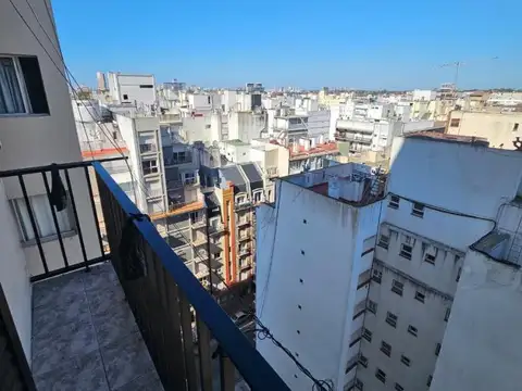 DOS AMBIENTES CON BALCON, VISTA LATERAL.