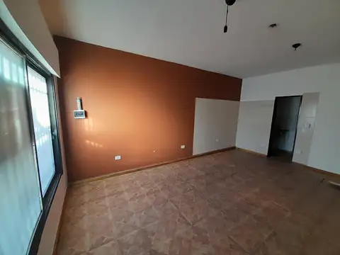 Fray Luis Beltrán 2700