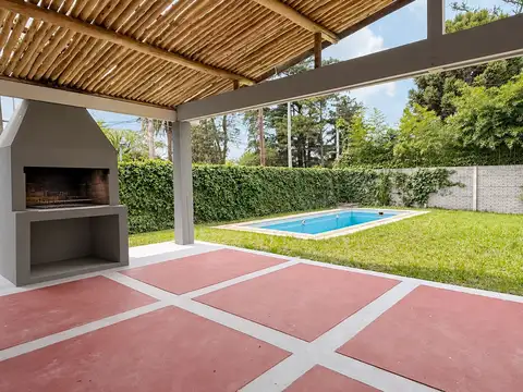ALQUILER CASA PB CON PILETA PARQUE Y QUINCHO