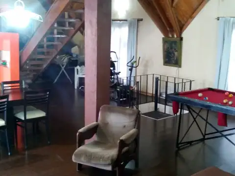 Casa en Venta con 1 cochera