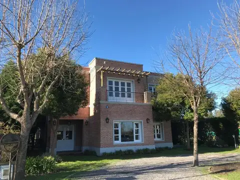 Club De Campo Las Cañuelas