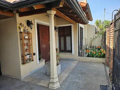 Casa en Venta en Martinez, USD 320.000