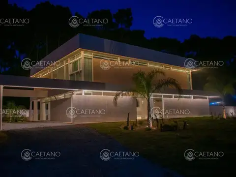 Venta de casa 4 dormitorios en Green Park, Punta Ballena.