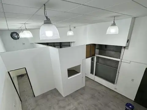 VENTA - LOCAL COMERCIAL - BARRIO PARQUE
