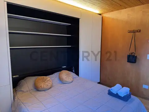 perito moreno 700, Piso 0