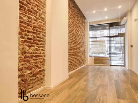 Local en Plaza Colon