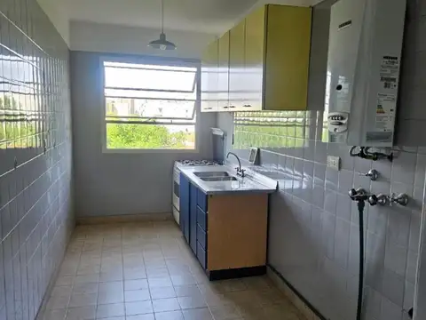 Departamento 3 ambientes con 2 baños