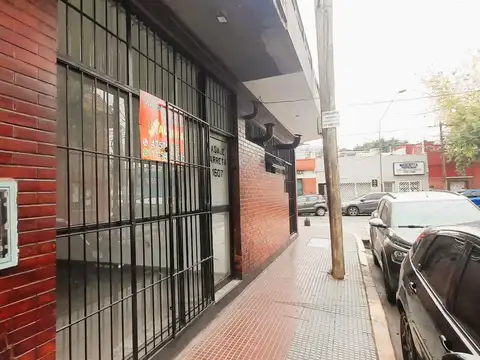 Local en Alquiler Via Pública
