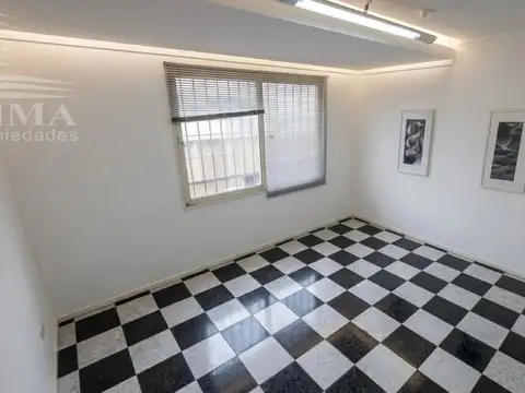 Oficina en Venta al Norte