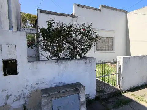 Casa a reciclar, zona centro, Berisso