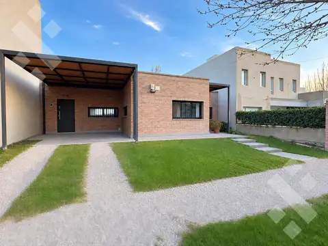 Venta | Casa de 3 dormitorios | B° Spino Florido II | Cipolletti