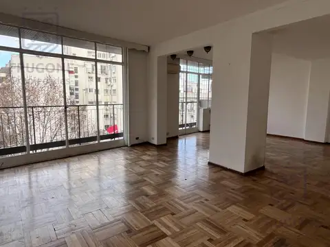 Departamento en Alquiler de 5 ambientes