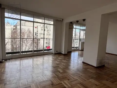 Departamento en Alquiler de 4 dormitorios