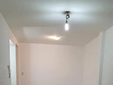 Tucuman 2790 , Piso 2º