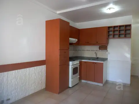 Depto Tipo Casa en Alquiler de 1 dormitorio