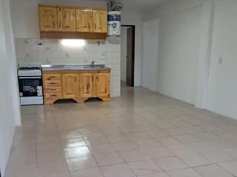 Cordoba 3800, Piso 1°