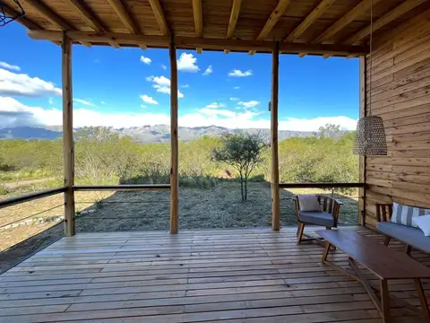 Casa 2 ambientes con 1 baño