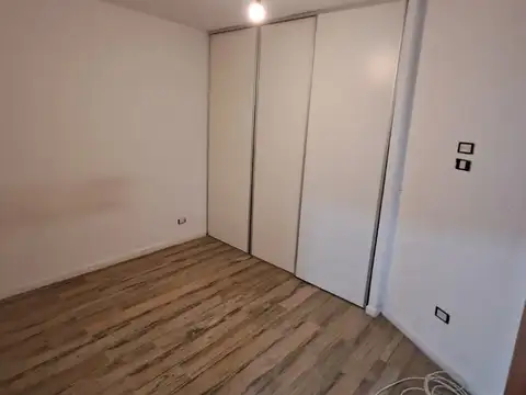 Depto Tipo Casa en Alquiler de 2 ambientes