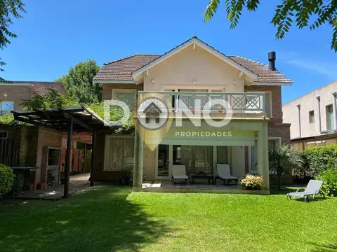 Casa en Venta de 5 dormitorios