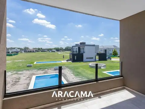Casa en Venta con 4 dormitorios en La Providencia - Canning