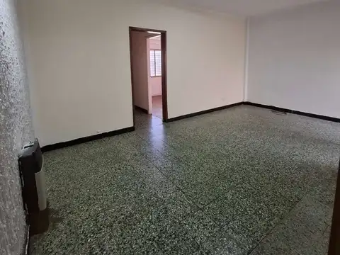 Avenida Adolfo Alsina 500