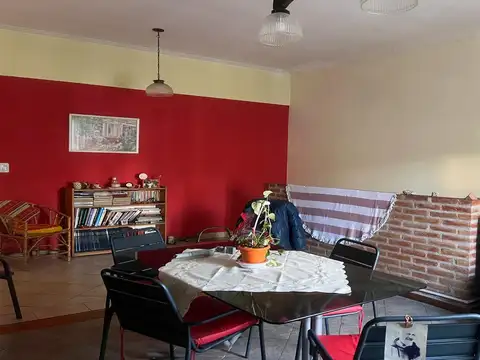 Depto Tipo Casa en Venta en Floresta, USD 185.000