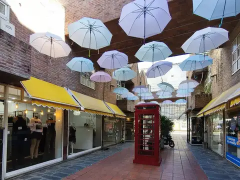 Local  Galería Calle Angosta - Alquiler