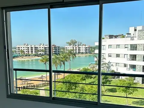 Departamento en Venta en Pilar, USD 239.000