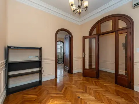 Alquiler 2 ambientes 40 mts2 Luminoso Monserrat