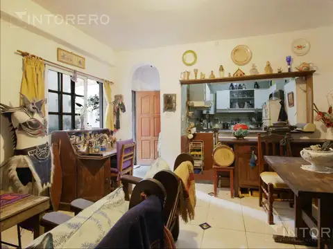 APTO CRÉDITO - VENTA PH 3 AMBIENTES CON PATIO, TERRAZA Y QUINCHO EN MATADEROS. Acepta permuta.