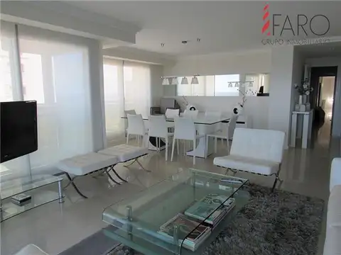 Departamento en Alquiler de 3 dormitorios