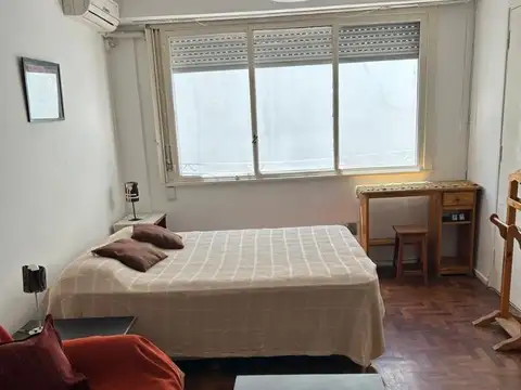 Paraguay 3600, Piso 1