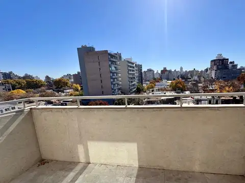 Zeballos esquina Ovidio Lagos
