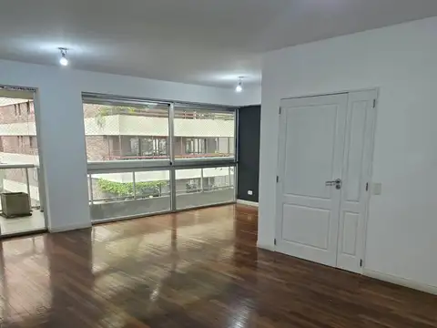 Departamento en Alquiler de 3 dormitorios