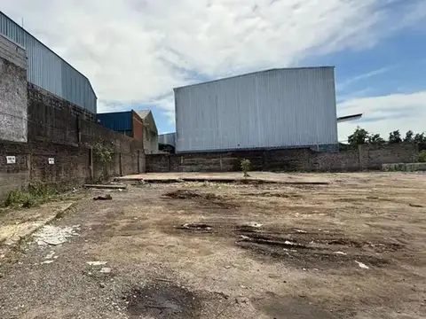 Terreno en Alquiler de 1898,0 m2