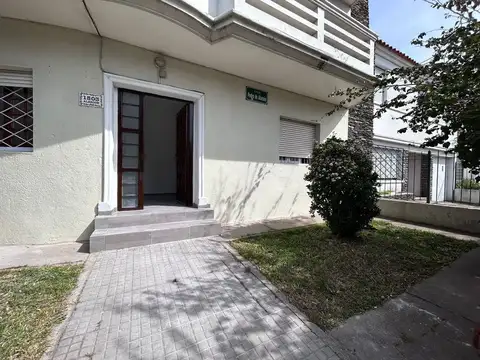 Se alquila apto 1 dorm con jardín Parque Batlle