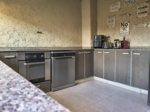 Casa en Venta al Oeste