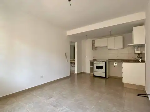 Departamento en Venta, Olegario Víctor Andrade 900, Rosario, 1 dormitorio con parrillero en terraza