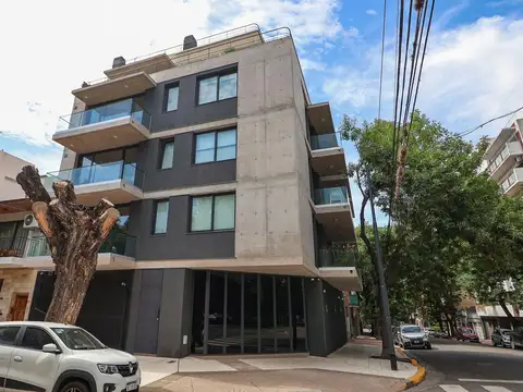 Vuelta de Obligado esquina Correa
