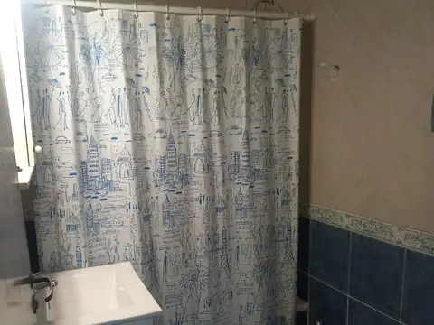 Departamento en alquiler en Balvanera en PB con entrada independiente