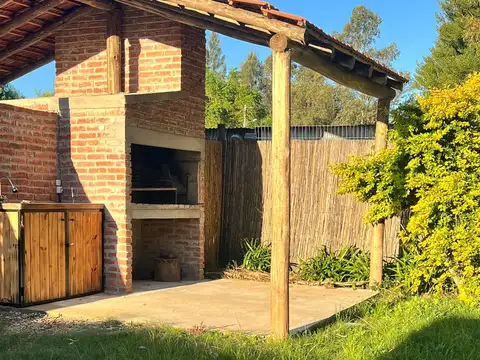 ALQUILER CASA DOS DORMITORIOS SAN LUIS SUR