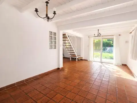Casa en Venta en Countries y Barrios Cerrados en Moreno, USD 99.900