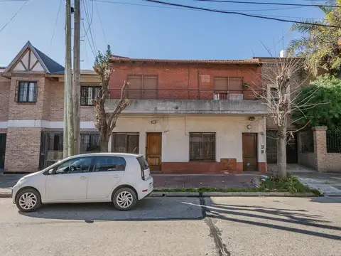 Depto Tipo Casa en Venta en Avellaneda, USD 98.000