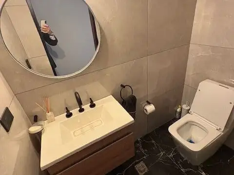 Casa 4 ambientes con 3 baños